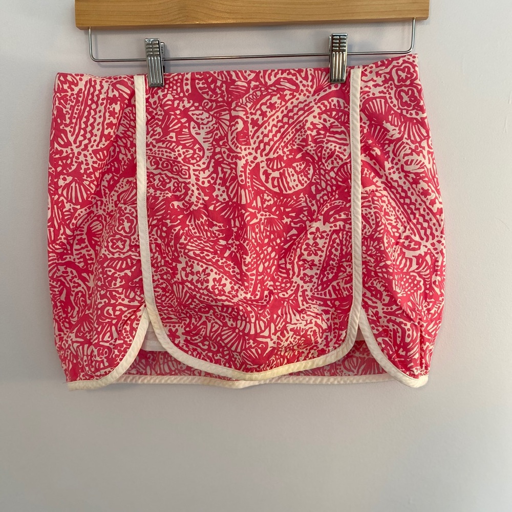 Lilly Pulitzer Cala Skort (Hotty Pink Get Crackin)